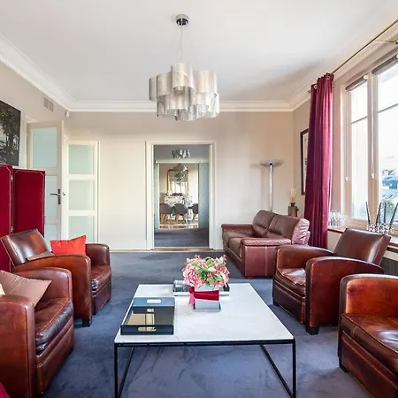 Lägenhet Spacieux Et Elegant Porte Des Ternes