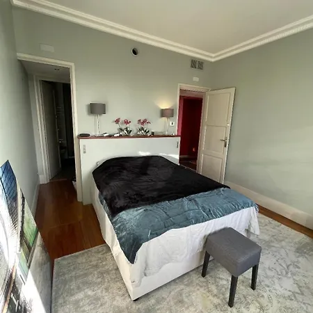 Spacieux Et Elegant Porte Des Ternes Apartment
