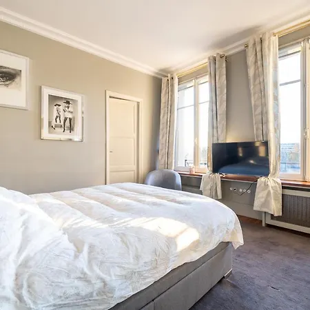 Apartament Spacieux Et Elegant Porte Des Ternes Paryż